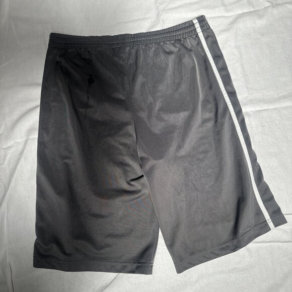 PUMA Boys Athletic Shorts XL Gray - Picture 3 of 7